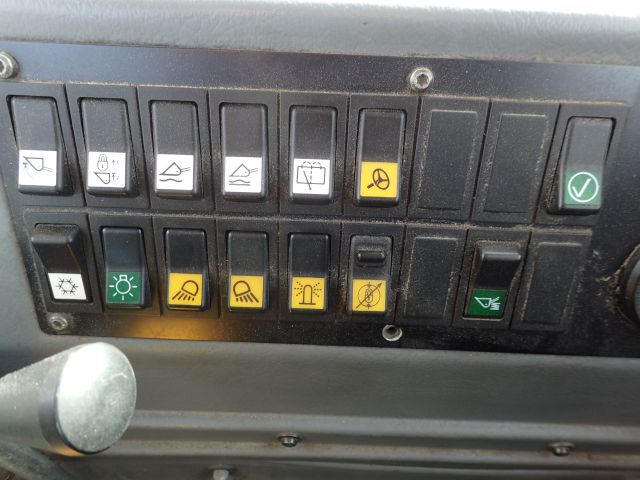 527699-22 Loader Volvo L50C -99 EML698