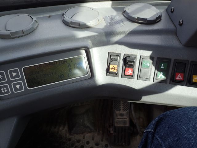 527699-25 Loader Volvo L50C -99 EML698