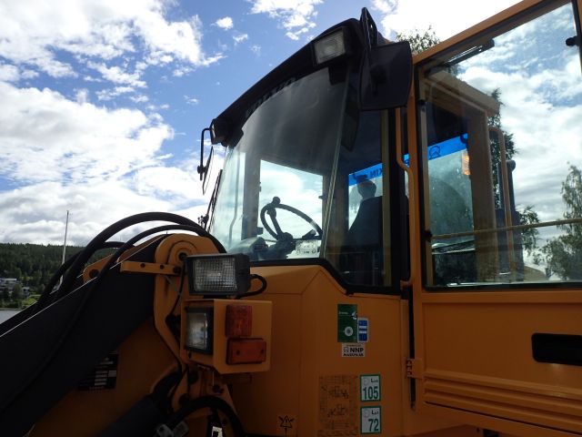 527699-33 Loader Volvo L50C -99 EML698