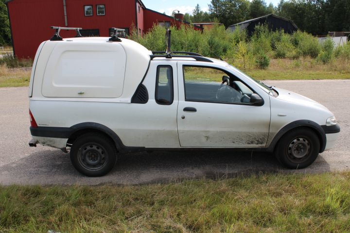 706309-5 Fiat Strada 1.9 MultiJet (Rep. Object)