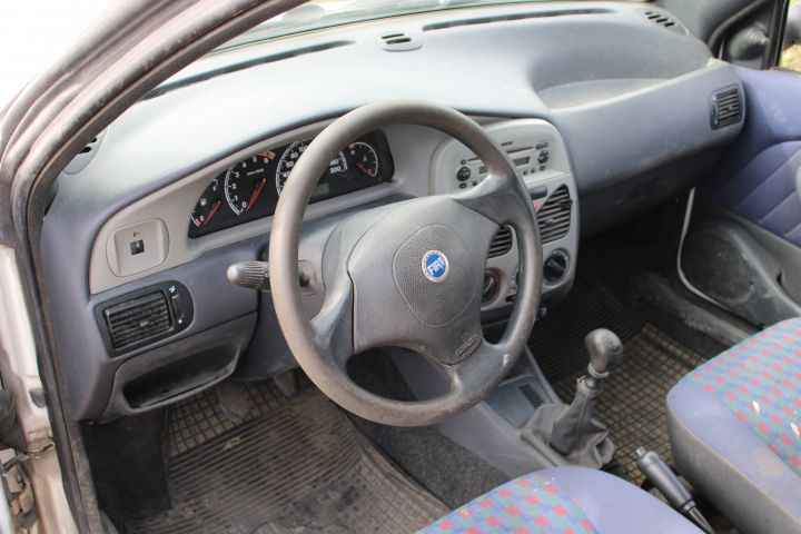 706309-20 Fiat Strada 1.9 MultiJet (Rep. Object)
