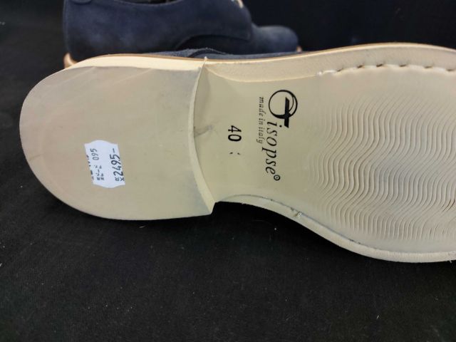 703478-6 Shoes Otisopse Size: 40