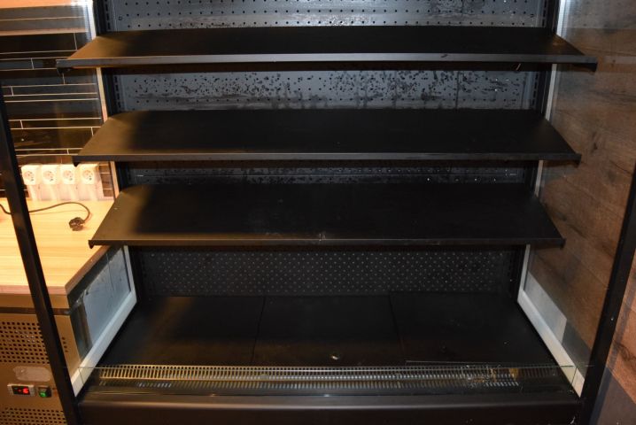 646393-4 Wall cooler Adexa BLF-1366 with night curtain (131x66x200 cm)