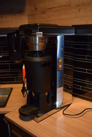 646396-3 Thermos brewer Coffee Queen Mega Gold M