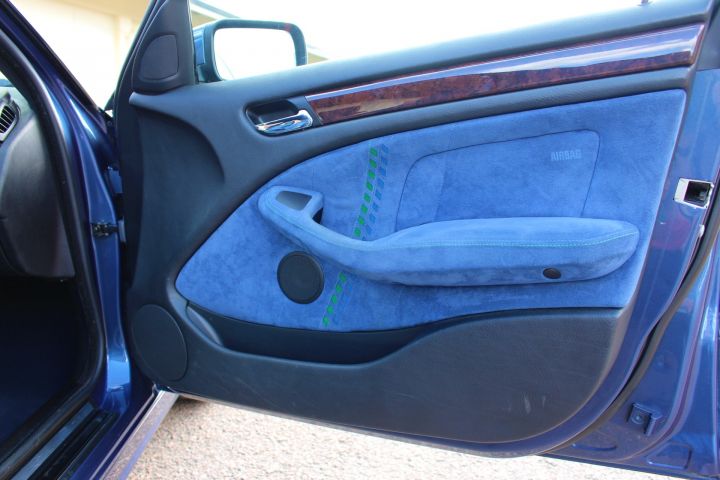 707355-13 BMW Alpina B3 3.3 Touring -01 (WXA812)