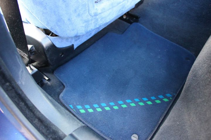 707355-18 BMW Alpina B3 3.3 Touring -01 (WXA812)