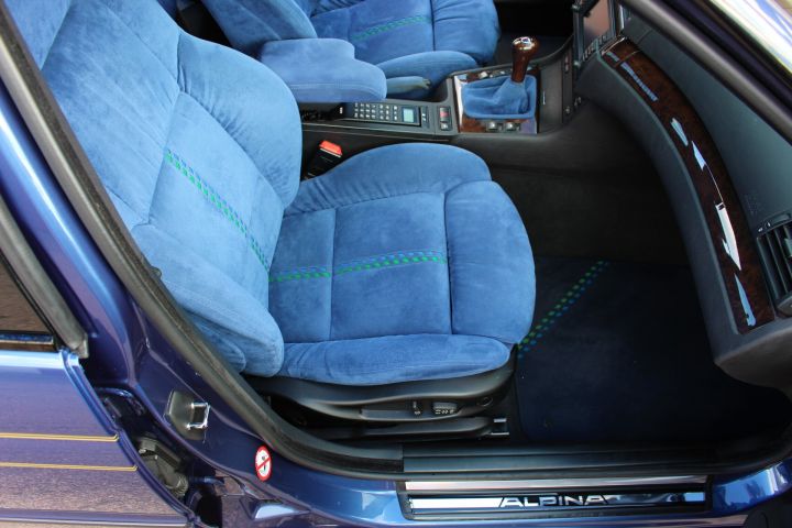 707355-21 BMW Alpina B3 3.3 Touring -01 (WXA812)