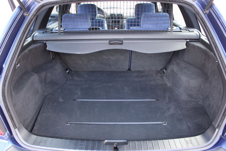 707355-53 BMW Alpina B3 3.3 Touring -01 (WXA812)