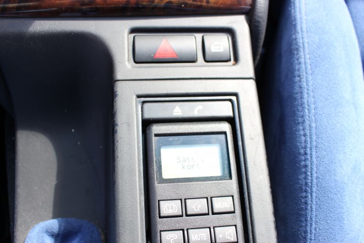 707355-32 BMW Alpina B3 3.3 Touring -01 (WXA812)