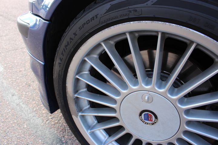 707355-70 BMW Alpina B3 3.3 Touring -01 (WXA812)