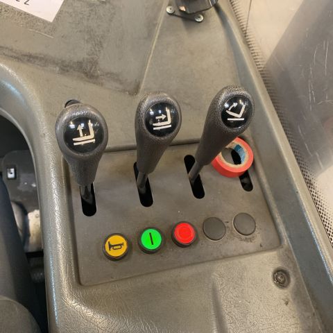 702022-16 Reach truck Atlet 140 DTFVRC 520 UNS -1996 (2364 h)