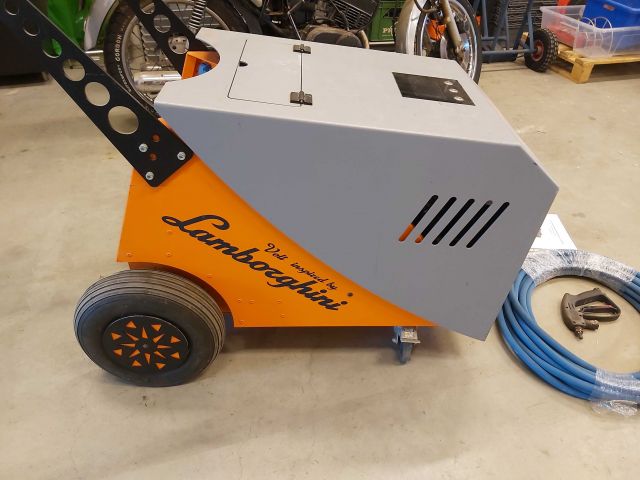 576346-3 Industrial steam cleaner Fortador Volt