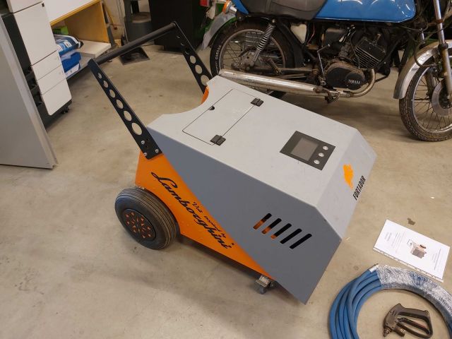 576346-5 Industrial steam cleaner Fortador Volt