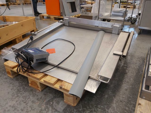 707234-4 Floor scale Mettler Toledo 300 kg