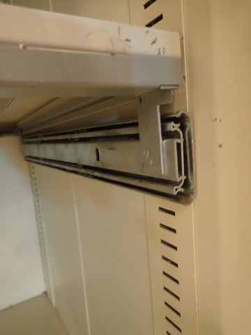 687684-10 Safe Rosengrens