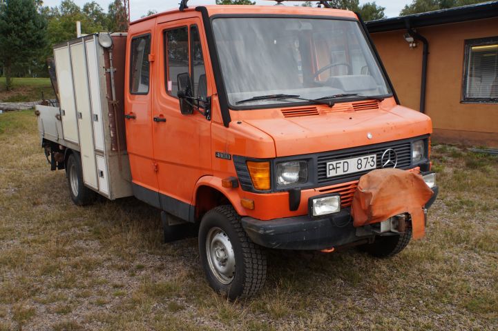 649407-2 Mercedes 410 D