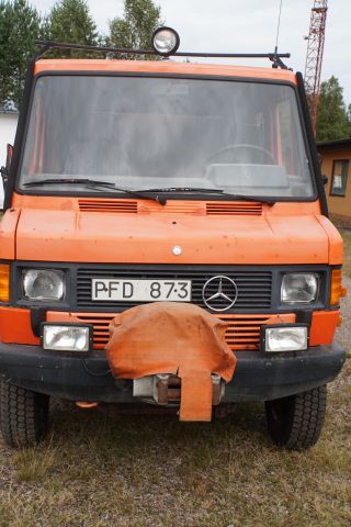 649407-3 Mercedes 410 D