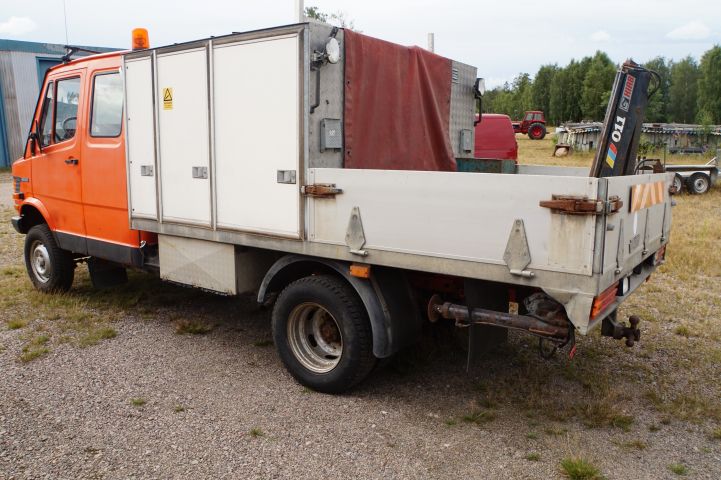 649407-6 Mercedes 410 D