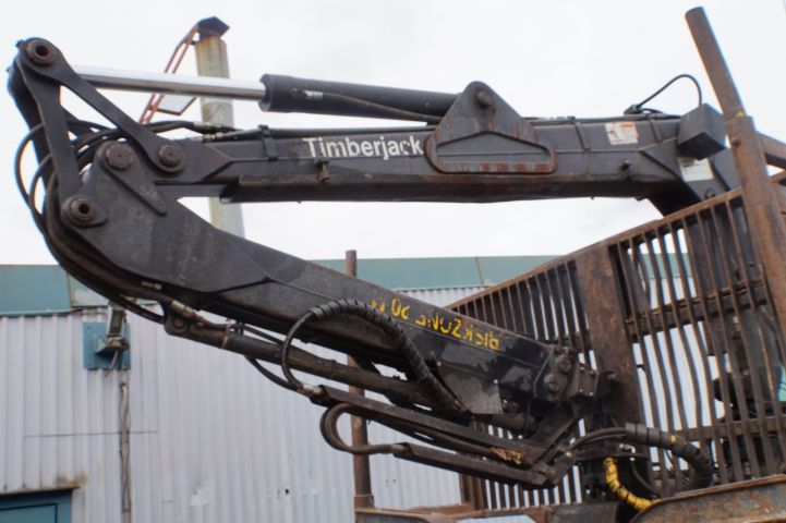 649410-16 Forestry machine Timberjack 1410 D -04