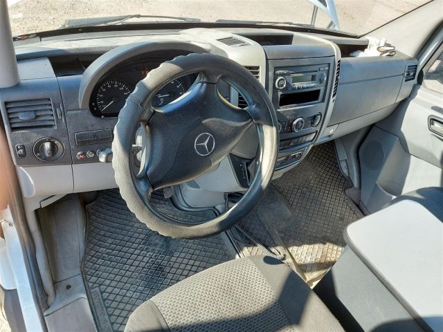 703498-29 Mercedes Sprinter 516 NGT Gas / Petrol Automatic (21526mil) -2012