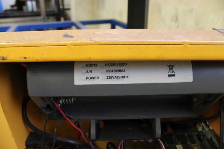 690959-4 Pallet puller with scale