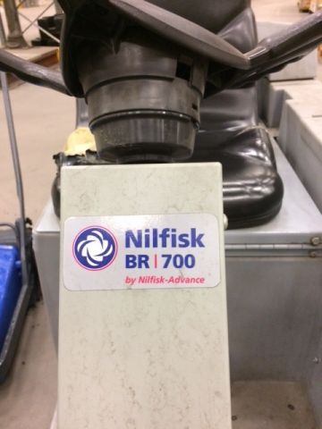 707845-4 Cleaning machines, Nilfisk BK900 and BR700