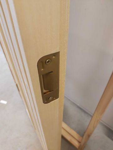 576356-4 Bastudörr med karm