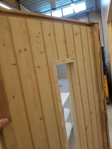 576356-7 Bastudörr med karm