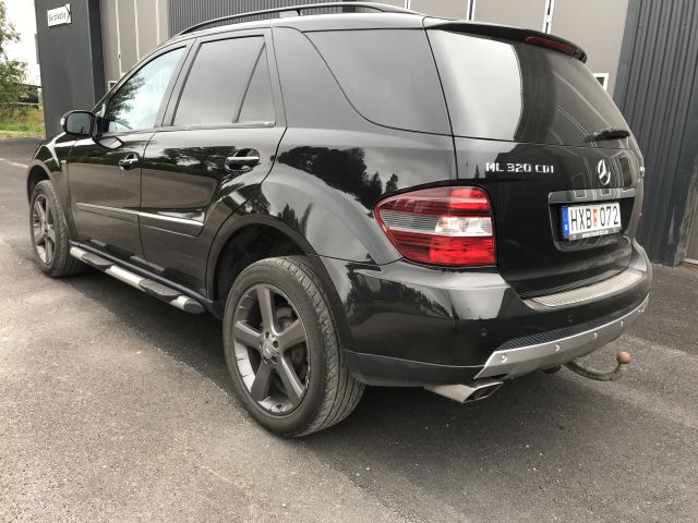 707855-4 Mercedes Benz ML 320 CDI 4matic 2008 (HXB 072)