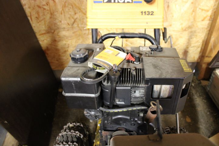 690995-9 Snow thrower STIGA 1132