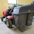 691004-9 Riding lawn mower, MTD B 115