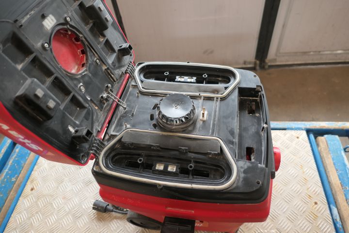 447717-6 Vacuum cleaner Pullman Ermator S25