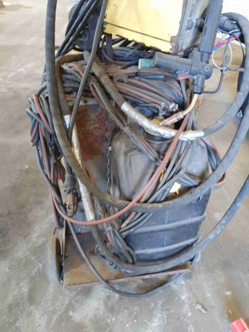 665010-2 MIG welder ESAB LAG 400 with feeder