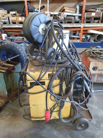 665010-3 MIG welder ESAB LAG 400 with feeder