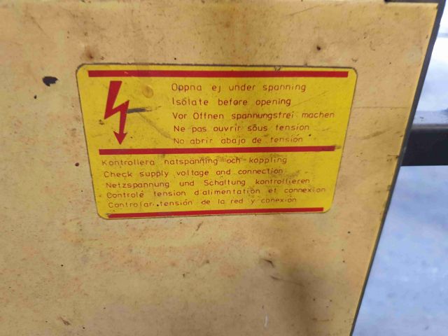 665010-6 MIG welder ESAB LAG 400 with feeder