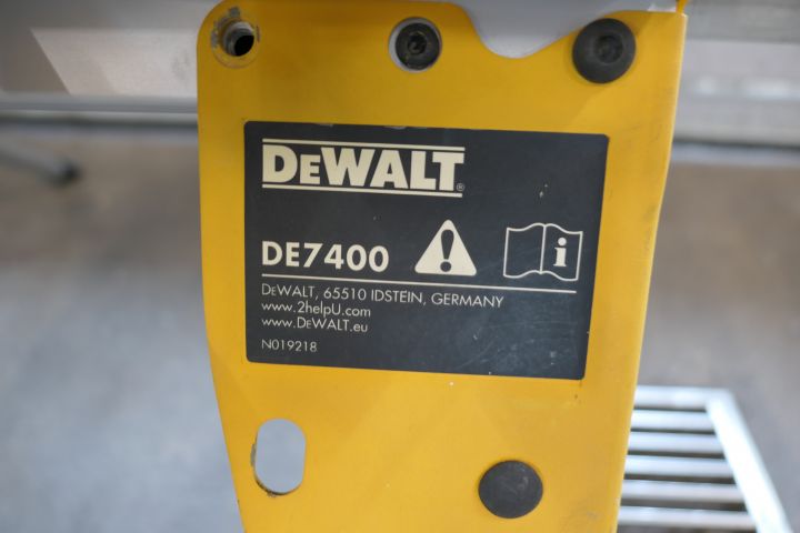 447719-8 DeWalt table circular saw DW 745 -QS with stand DE7400
