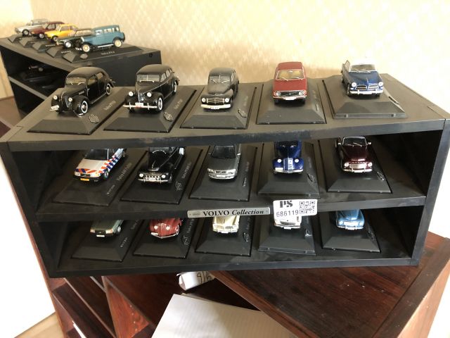 686119-1 Collection models of Volvo cars approx. 30 pcs incl stand