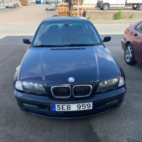 702277-2 BMW 320i Sedan Manual, 170hp, -2001 rep obj