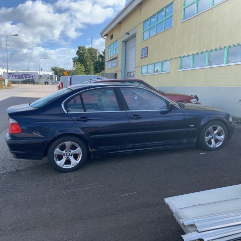 702277-4 BMW 320i Sedan Manual, 170hp, -2001 rep obj