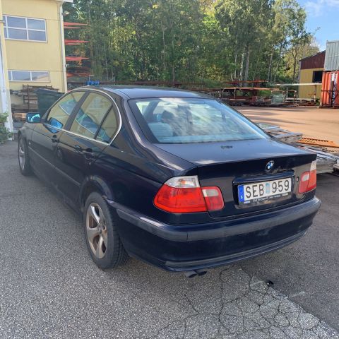 702277-7 BMW 320i Sedan Manual, 170hp, -2001 rep obj