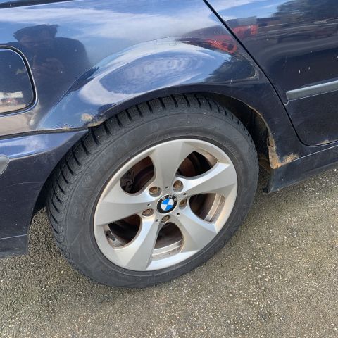 702277-11 BMW 320i Sedan Manual, 170hp, -2001 rep obj