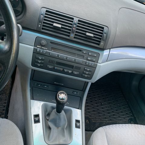 702277-33 BMW 320i Sedan Manual, 170hp, -2001 rep obj