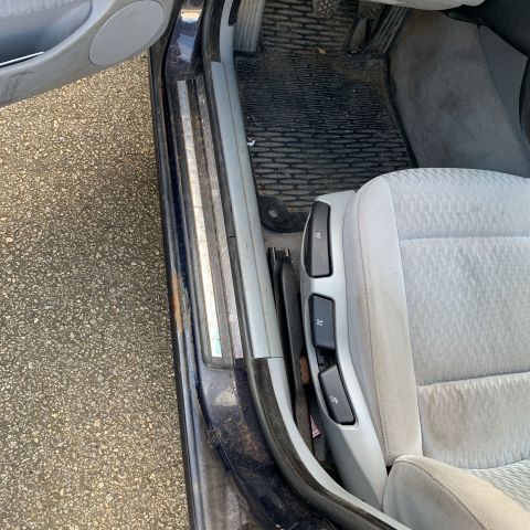 702277-35 BMW 320i Sedan Manual, 170hp, -2001 rep obj