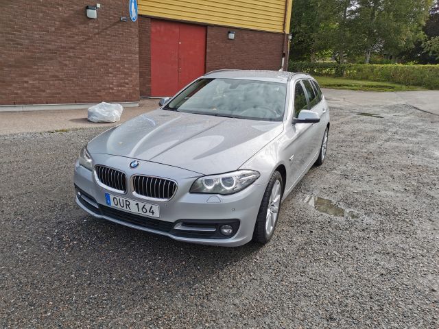 709237-2 BMW 520d Touring, F11 (190hp) - 2017 (OUR164)