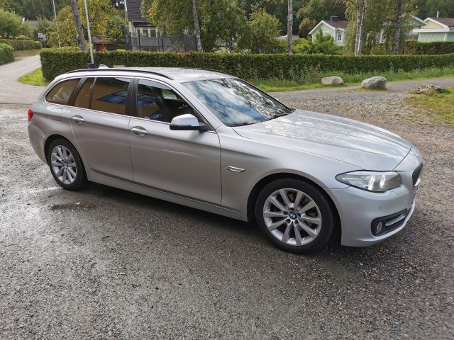 709237-5 BMW 520d Touring, F11 (190hp) - 2017 (OUR164)