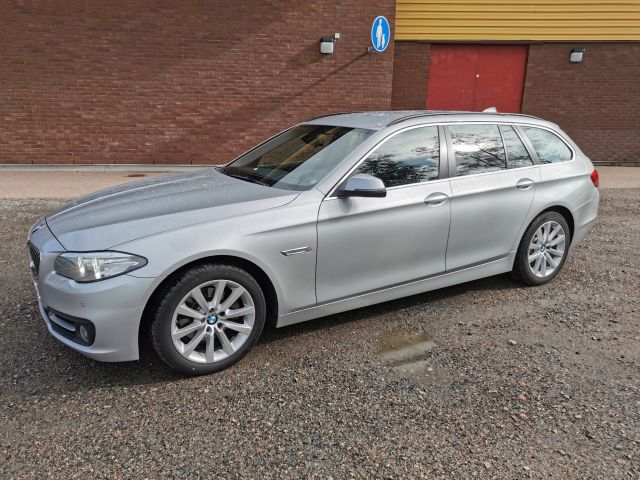 709237-12 BMW 520d Touring, F11 (190hp) - 2017 (OUR164)