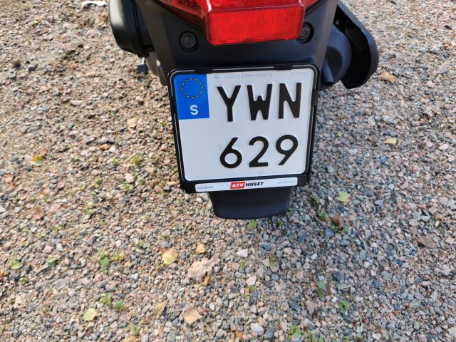 709238-14 :U moped KYMCO LIKE 50 -17 (YWN629)