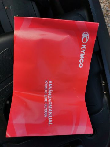 709238-21 :U moped KYMCO LIKE 50 -17 (YWN629)