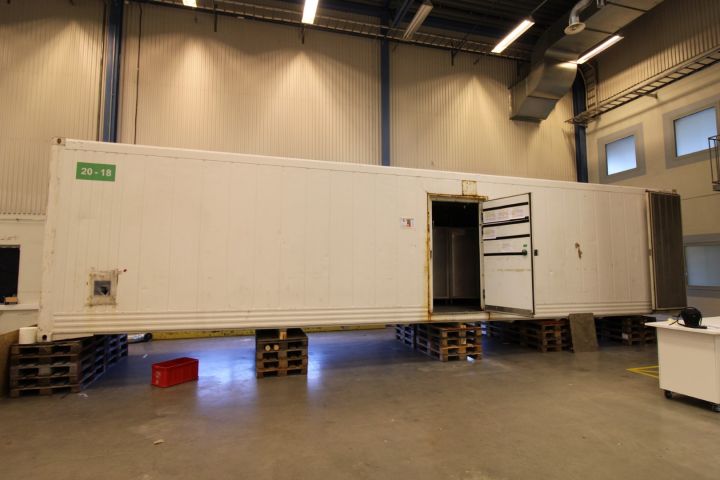 699164-3 Isolerad kökscontainer 40" med full köksutrustning från Electrolux