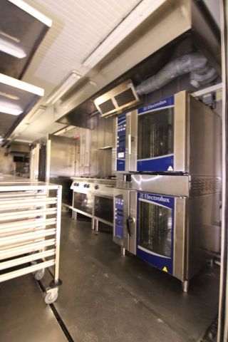 699164-7 Isolerad kökscontainer 40" med full köksutrustning från Electrolux